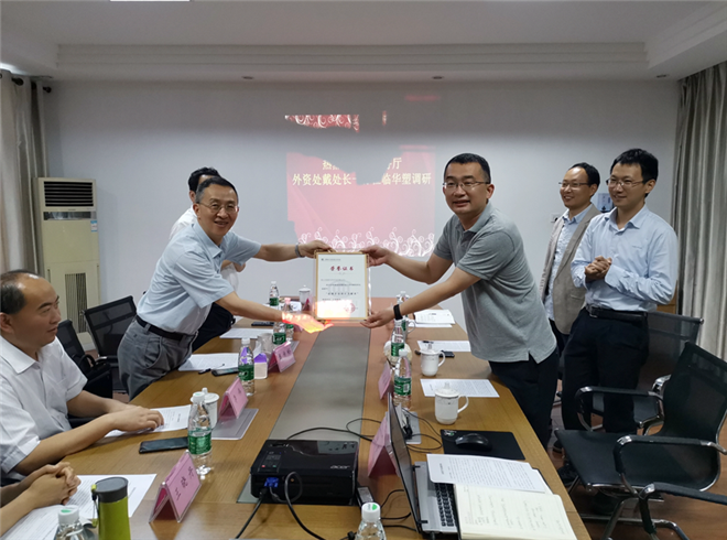 http://www.cclatex.cn/hsdt/164.html